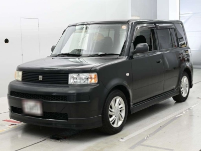 TOYOTA BB