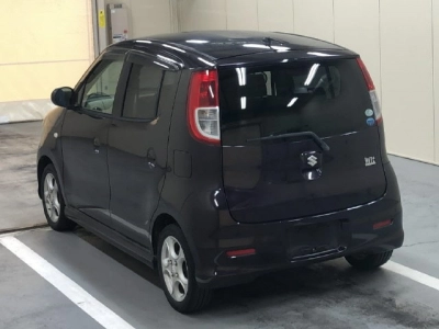 SUZUKI MRWAGON