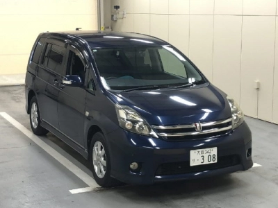TOYOTA ISIS
