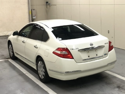 NISSAN TEANA