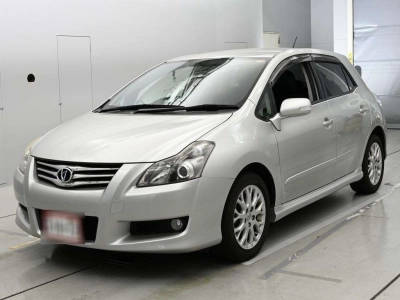 TOYOTA BLADE