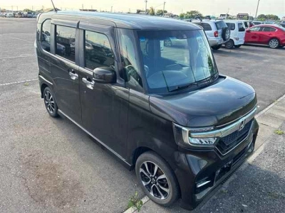 HONDA N BOX CUSTOM
