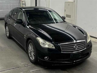 NISSAN FUGA HYBRID