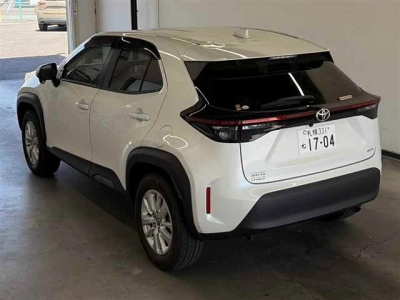 TOYOTA YARIS CROSS
