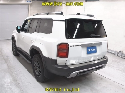 TOYOTA LAND CRUISER 250