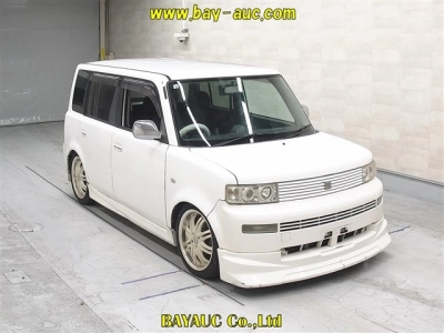 TOYOTA BB