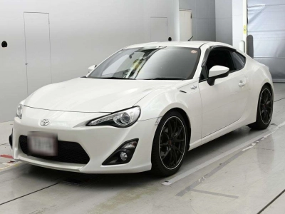 TOYOTA 86