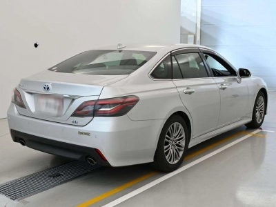 TOYOTA CROWN HYBRID