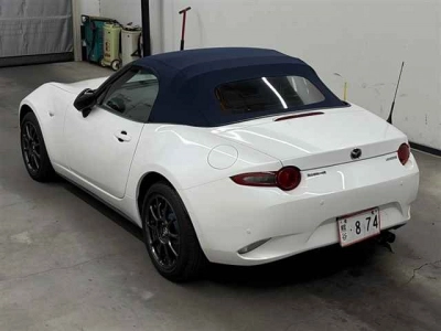 MAZDA ROADSTER