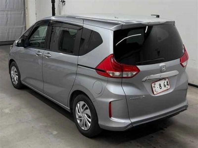 HONDA FREED+