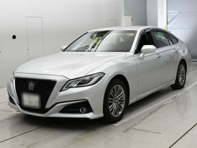 TOYOTA CROWN HYBRID