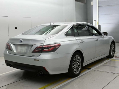 TOYOTA CROWN HYBRID