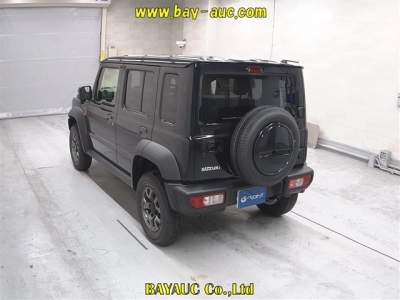 SUZUKI JIMNY NOMADE