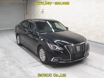 TOYOTA CROWN HYBRID