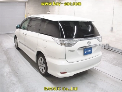 TOYOTA ESTIMA HYBRID