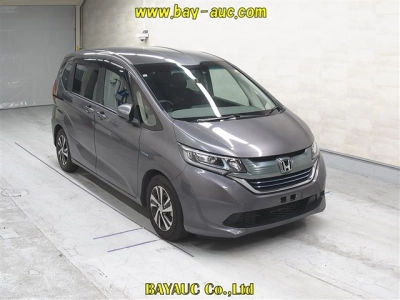 HONDA FREED HYBRID