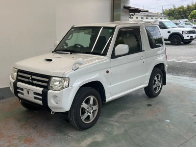 MITSUBISHI PAJERO MINI