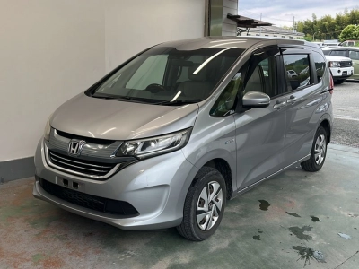 HONDA FREED HYBRID