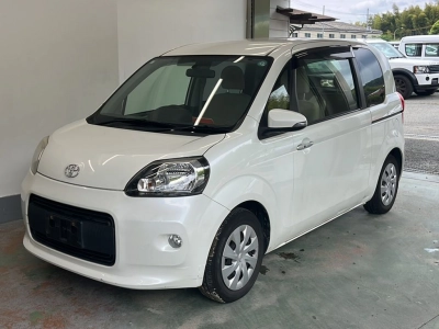 TOYOTA PORTE