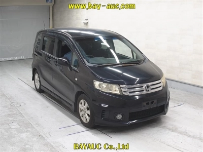 HONDA FREED SPIKE