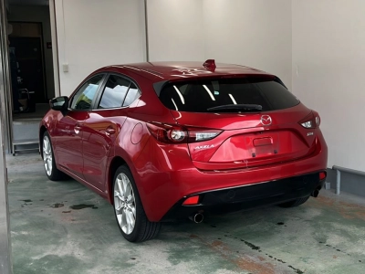 MAZDA AXELA SPORT