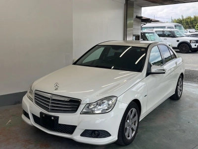 MERCEDES BENZ C CLASS