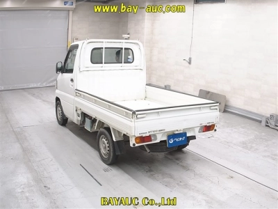 NISSAN NT100 CLIPPER