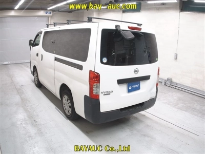 NISSAN NV350 CARAVAN