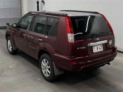 NISSAN X-TRAIL
