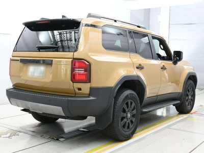 TOYOTA LAND CRUISER 250