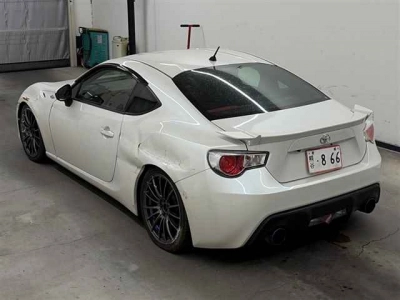 TOYOTA 86