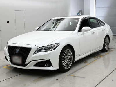 TOYOTA CROWN HYBRID