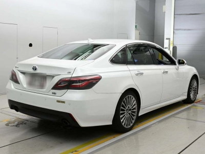 TOYOTA CROWN HYBRID