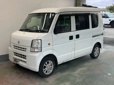 NISSAN NV100 CLIPPER
