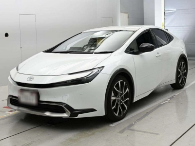TOYOTA PRIUS PHV