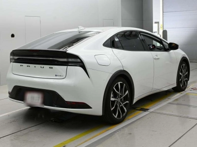TOYOTA PRIUS PHV