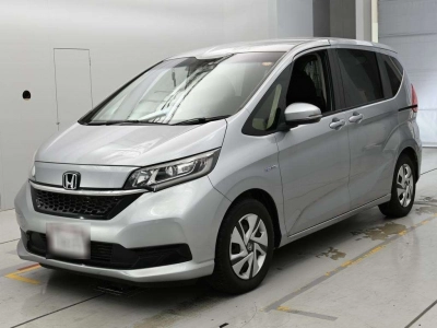 HONDA FREED HYBRID