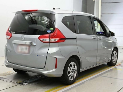 HONDA FREED HYBRID