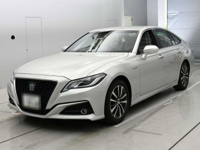 TOYOTA CROWN HYBRID