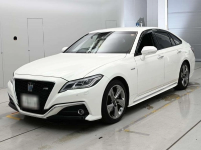 TOYOTA CROWN HYBRID
