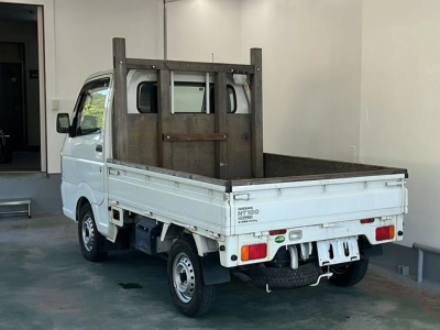 NISSAN NT100 CLIPPER