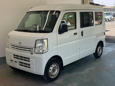 NISSAN NV100 CLIPPER