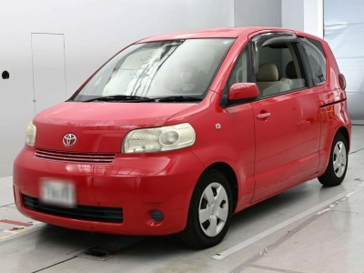 TOYOTA PORTE