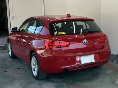 BMW 1 SERIES