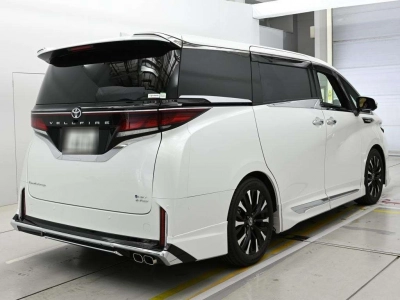 TOYOTA VELLFIRE HYBRID