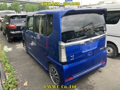 HONDA N BOX CUSTOM
