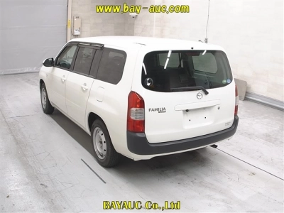 MAZDA FAMILIA VAN