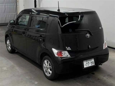 TOYOTA BB