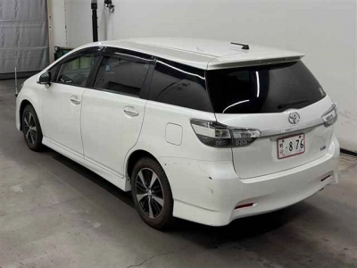 TOYOTA WISH