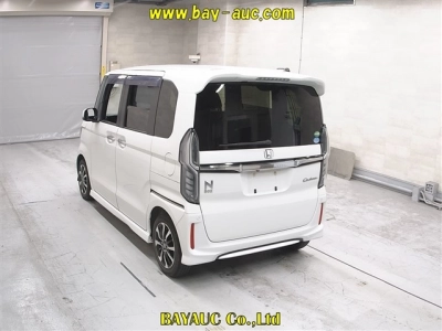 HONDA N BOX CUSTOM